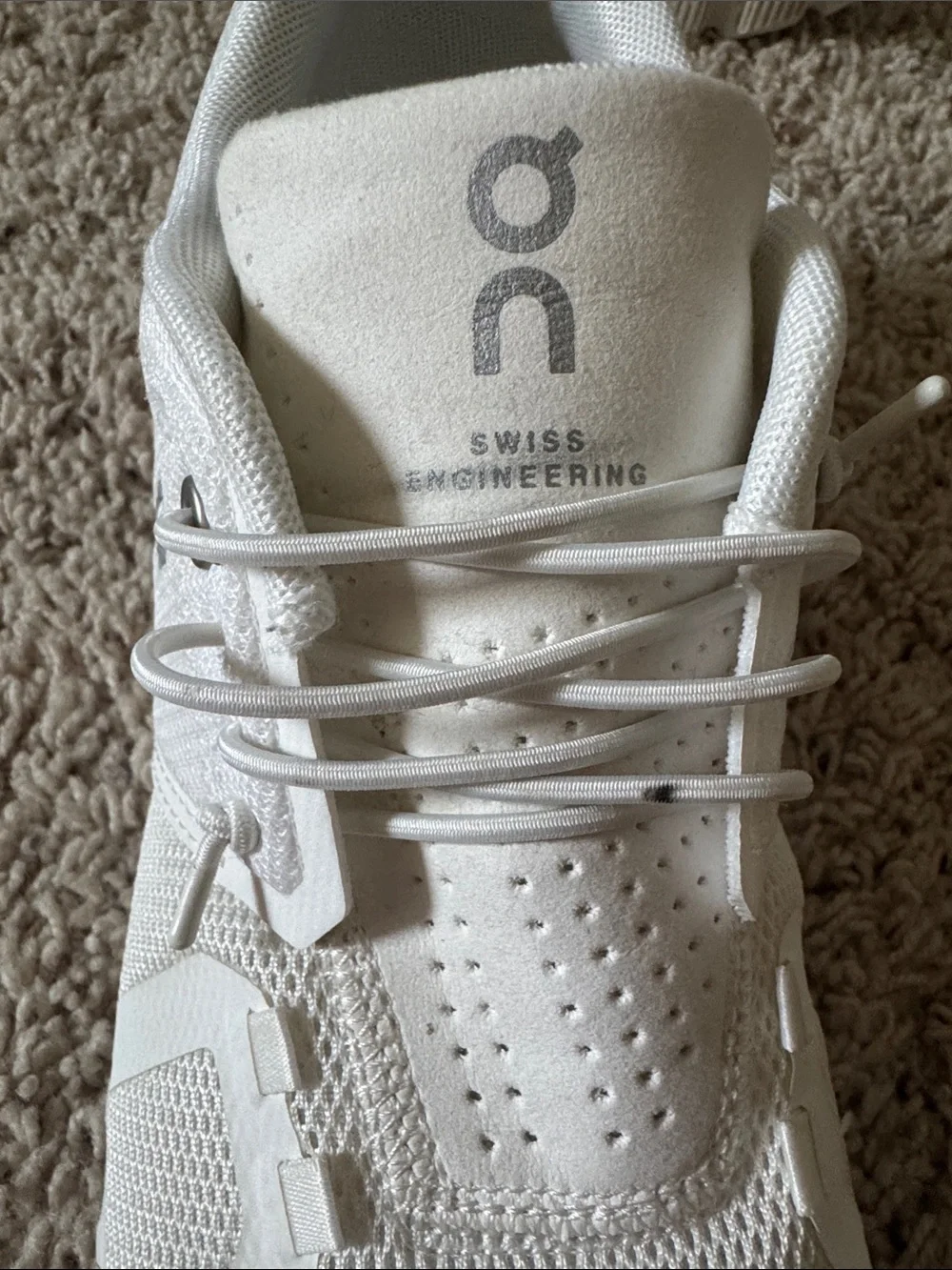 On Cloudswift Women's Athletic Running Shoes - White